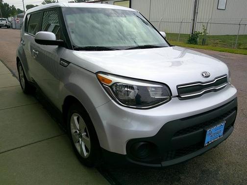 2017 Kia Soul Base