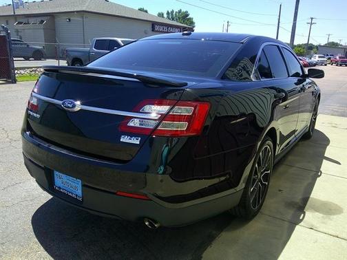 2017 Ford Taurus SHO AWD