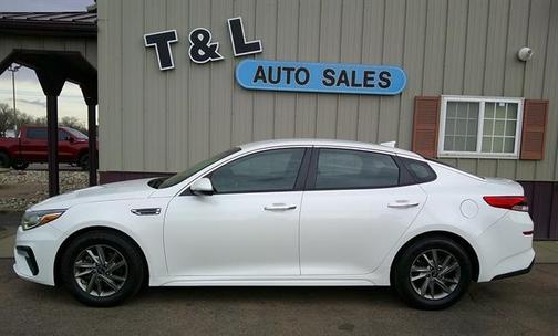 Snow White Pearl 2019 Kia Optima LX