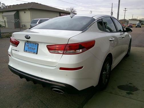 Snow White Pearl 2019 Kia Optima LX