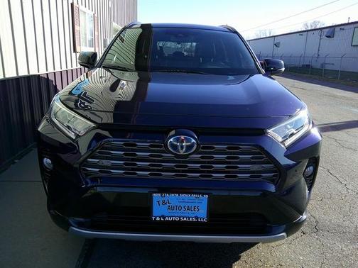 2021 Toyota RAV4 Hybrid SE