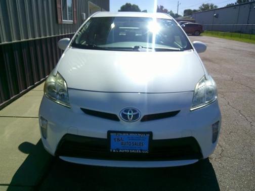 2013 Toyota Prius Three