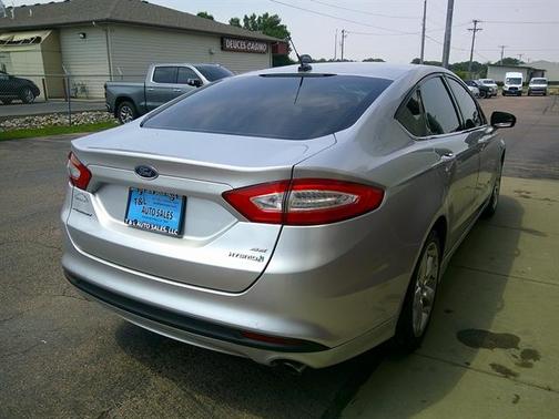 2014 Ford Fusion Hybrid SE