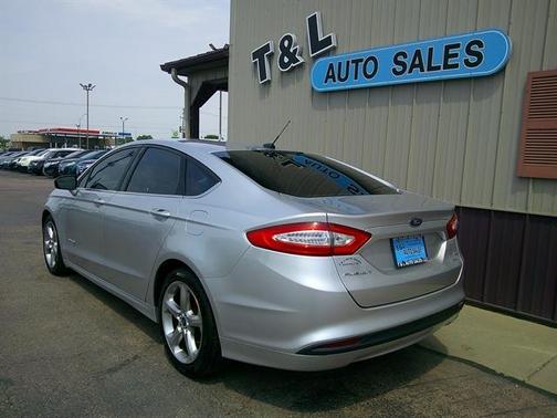 2014 Ford Fusion Hybrid SE