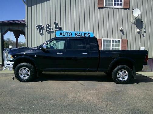 2012 RAM 2500 Laramie 4X4 MEGA CAB