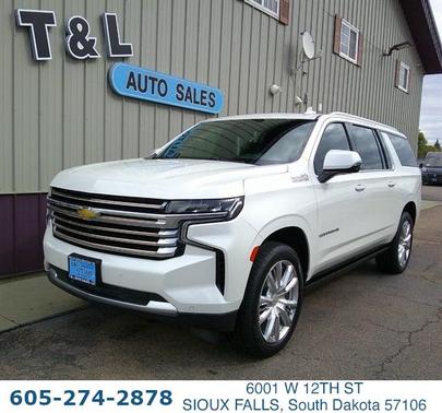 Iridescent Pearl Tricoat 2021 Chevrolet Suburban High Country 6.2L 4X4