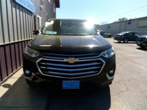 Mosaic Black Metallic 2018 Chevrolet Traverse High Country