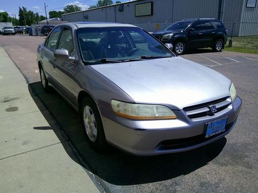 Signet Silver Metallic 2000 Honda Accord EX V6