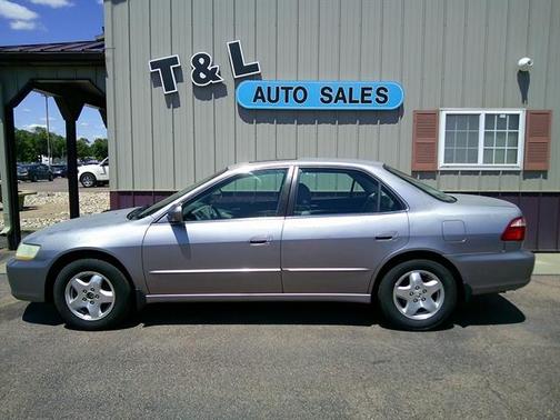 Signet Silver Metallic 2000 Honda Accord EX V6
