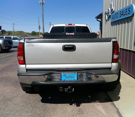 Sandstone Metallic 2005 Chevrolet Silverado 3500 LS Crew Cab