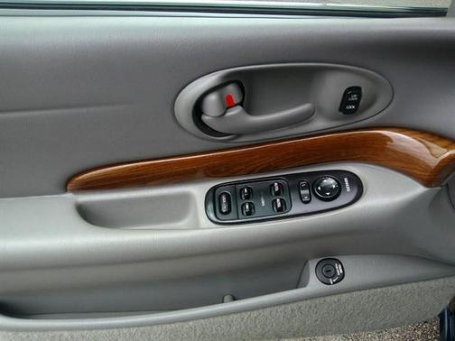 BLUE 2002 Buick LeSabre Custom