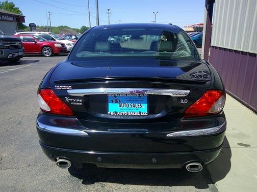 2006 Jaguar X-Type 3.0L AWD 4DR