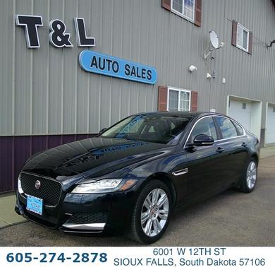 Dark Sapphire Metallic 2016 Jaguar XF 35t Premium