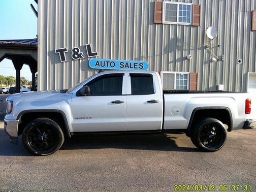 Quicksilver Metallic 2017 GMC Sierra 1500 Base