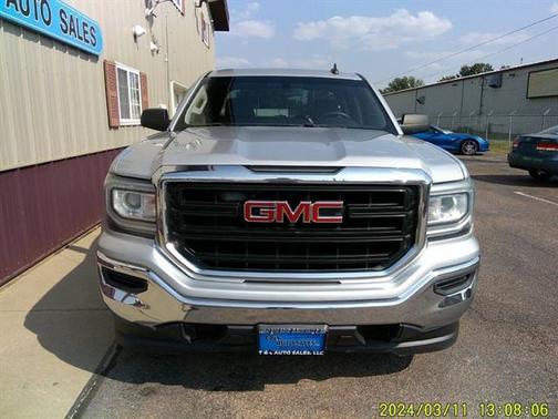 Quicksilver Metallic 2017 GMC Sierra 1500 Base