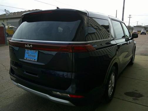 2022 Kia Carnival LXS