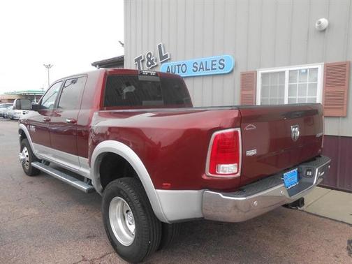 Delmonico Red Pearlcoat 2016 RAM 3500 Laramie 4X4 MEGA CAB DUALLY