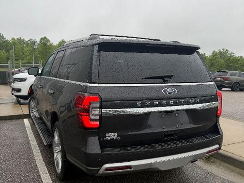 Dark Matter Metallic 2023 Ford Expedition Limited