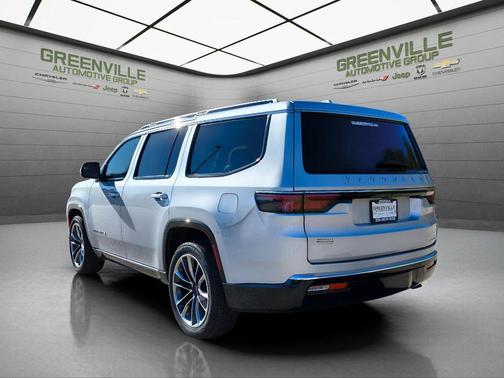 2022 Jeep Wagoneer Series III