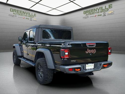 2022 Jeep Gladiator Mojave