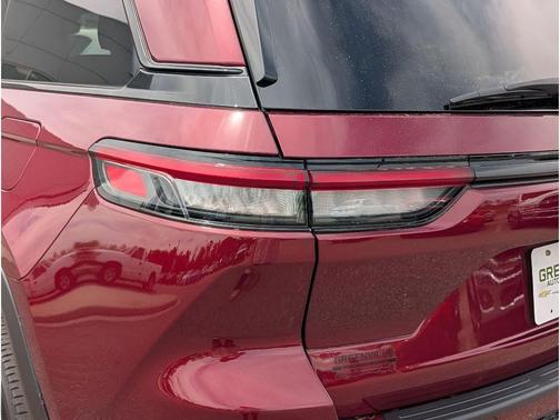 Velvet Red Pearlcoat 2023 Jeep Grand Cherokee Altitude
