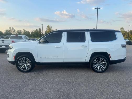 Bright White Clearcoat 2024 Jeep Grand Wagoneer L Series III
