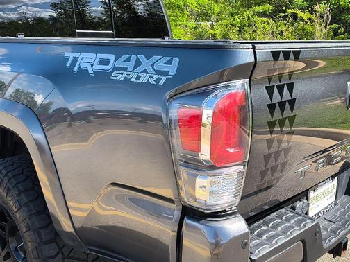 2023 Toyota Tacoma TRD Sport