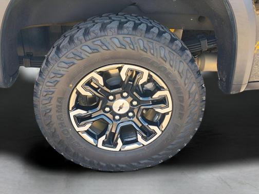 2023 Chevrolet Silverado 1500 ZR2