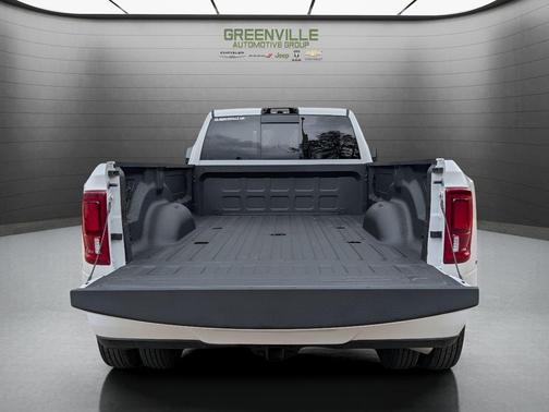 Bright White Clearcoat 2026 RAM 3500 Big Horn
