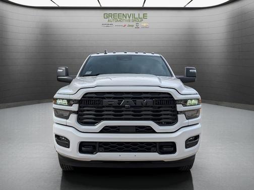 Bright White Clearcoat 2026 RAM 3500 Big Horn