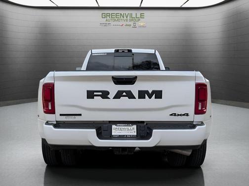 Bright White Clearcoat 2026 RAM 3500 Big Horn