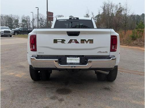 Bright White Clearcoat 2026 RAM 3500 Tradesman