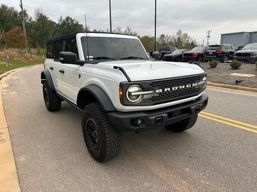 2022 Ford Bronco Badlands