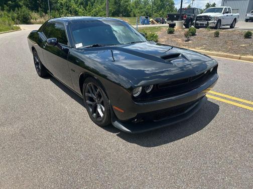 2023 Dodge Challenger R/T Plus