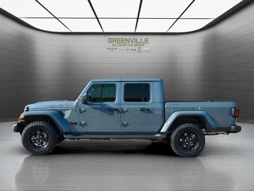 2025 Jeep Gladiator Sport