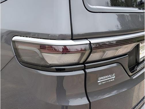 2026 Jeep Grand Wagoneer 