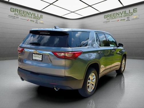 2021 Chevrolet Traverse LS
