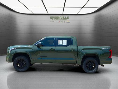 2023 Toyota Tundra SR5