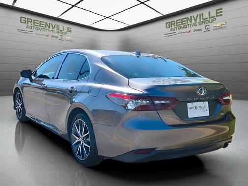 2022 Toyota Camry XLE