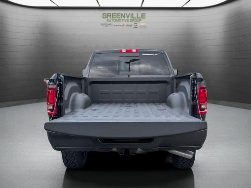 Diamond Black 2026 RAM 2500 Tradesman