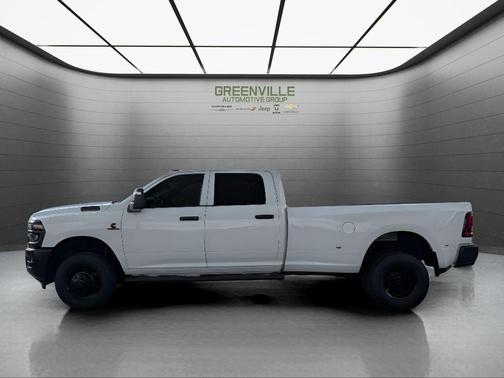 Bright White Clearcoat 2026 RAM 3500 Tradesman