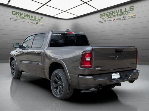 Granite Crystal Clearcoat Metallic 2026 RAM 1500 Big Horn/Lone Star