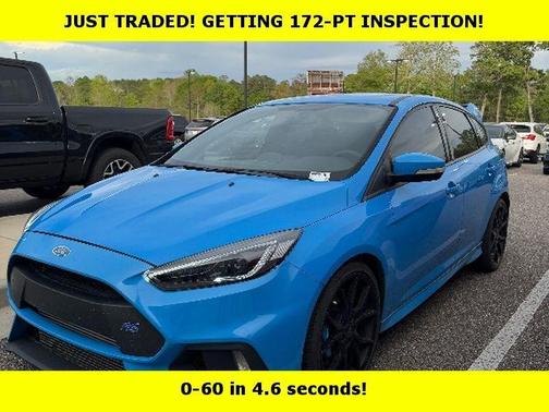 Nitrous Blue 2017 Ford Focus RS Base