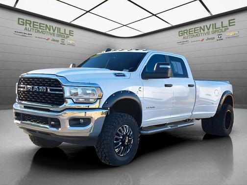 2024 RAM 3500 Big Horn