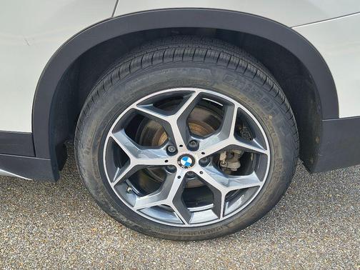 2017 BMW X1 xDrive 28i