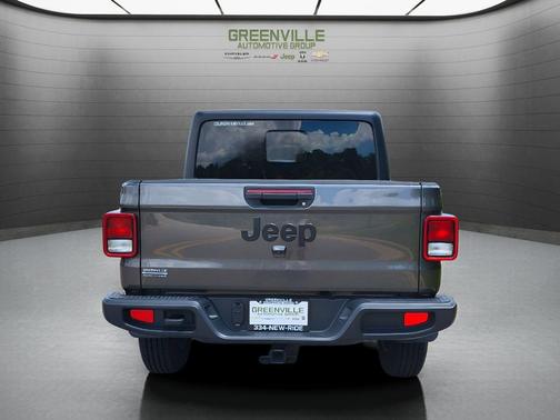 2024 Jeep Gladiator Sport