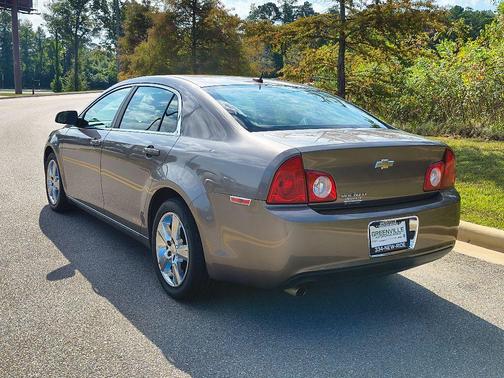 2010 Chevrolet Malibu 2LT