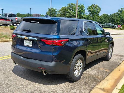 2022 Chevrolet Traverse LS