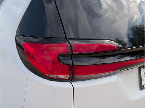 Bright White Clearcoat 2026 Chrysler Pacifica Pinnacle
