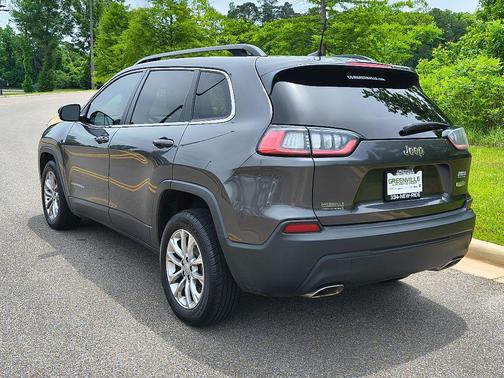 2022 Jeep Cherokee Latitude Lux